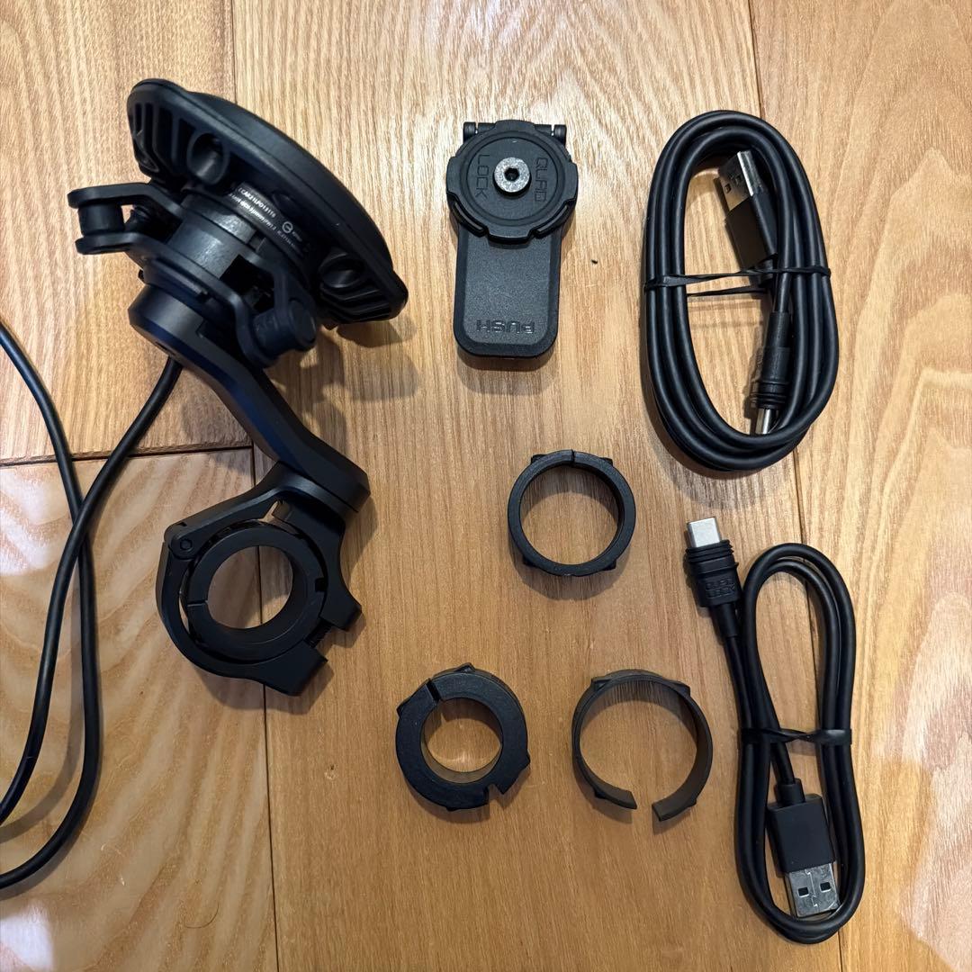 QUADLOCK3点セット バーマウントPRO+ワイヤレス充電ベッド+ダンパー)