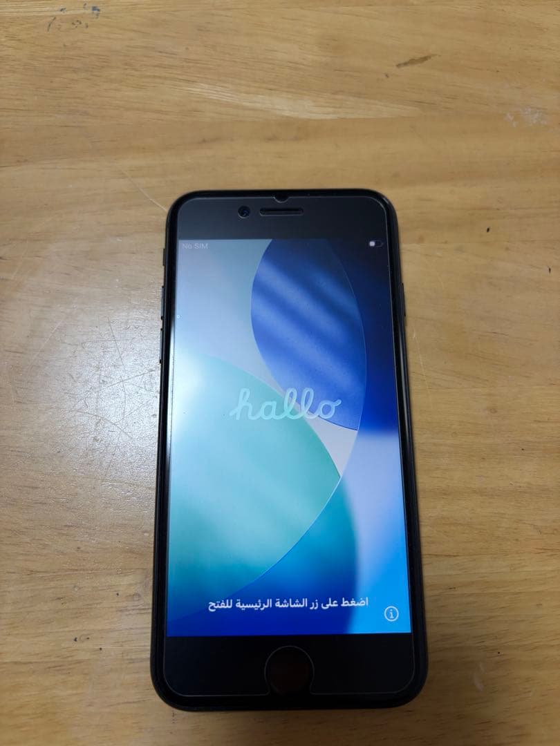 Apple iPhone SE (第3世代) ミッドナイト 本体　SIMフリー