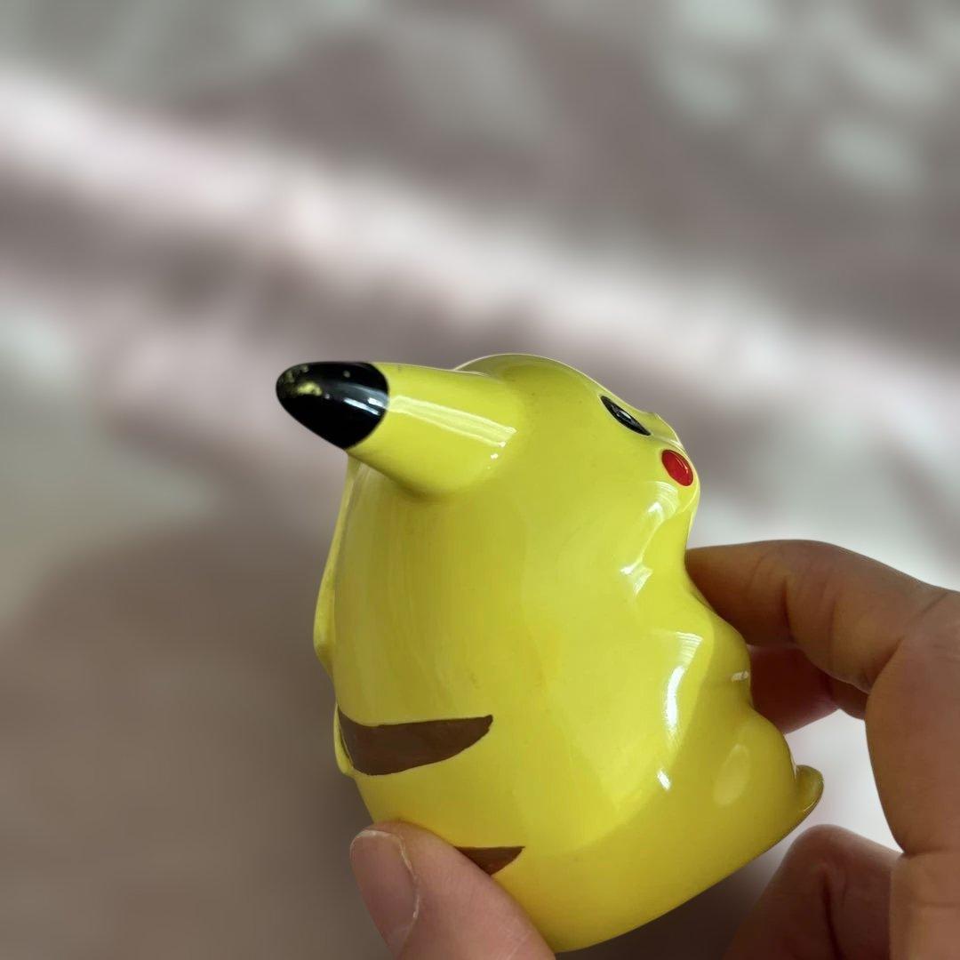 初期　ピカチュウ 陶器 貯金箱