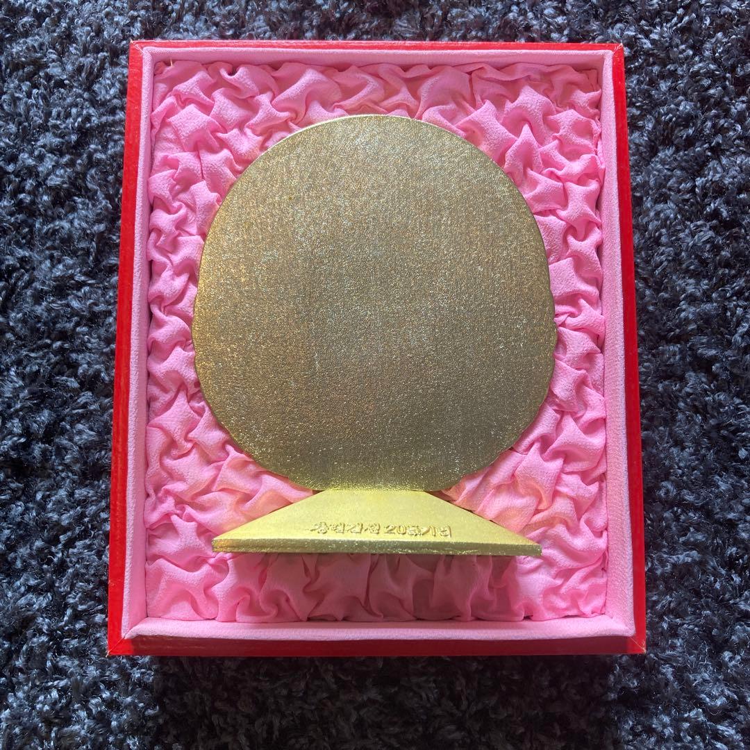 肖像　北朝鮮 勲章 箱付き 実物　朝鮮 徽章 アンティーク　金日成