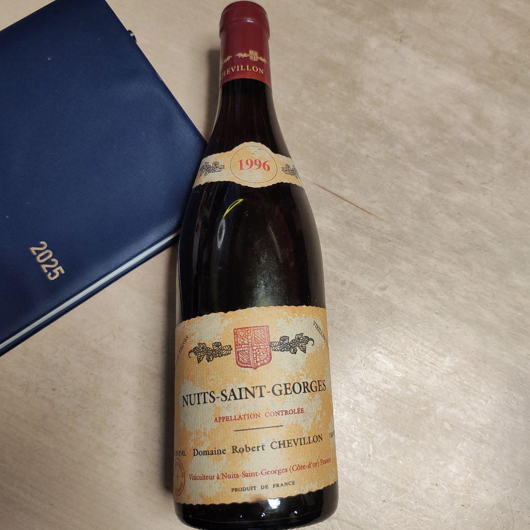 Nuits Saint-es Domaine Robert　コルク破損