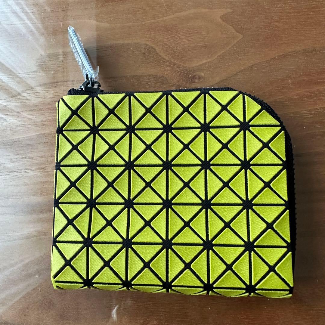 プレスト！BAOBAO イッセイミヤケ　クラムウォレット　財布　L字