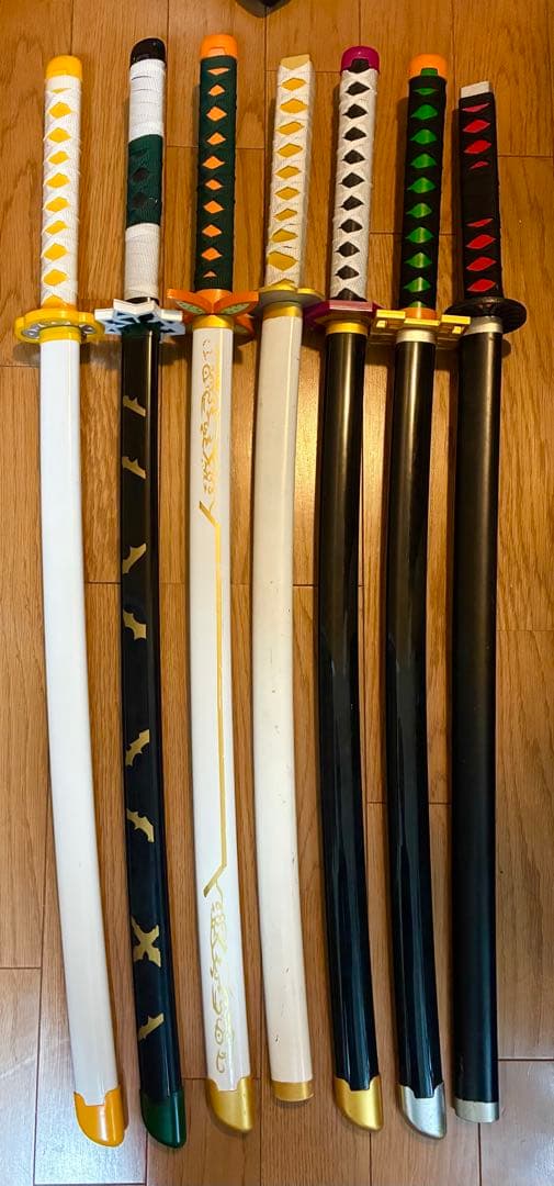 鬼滅の刃　コスプレ　日輪刀　7本セット