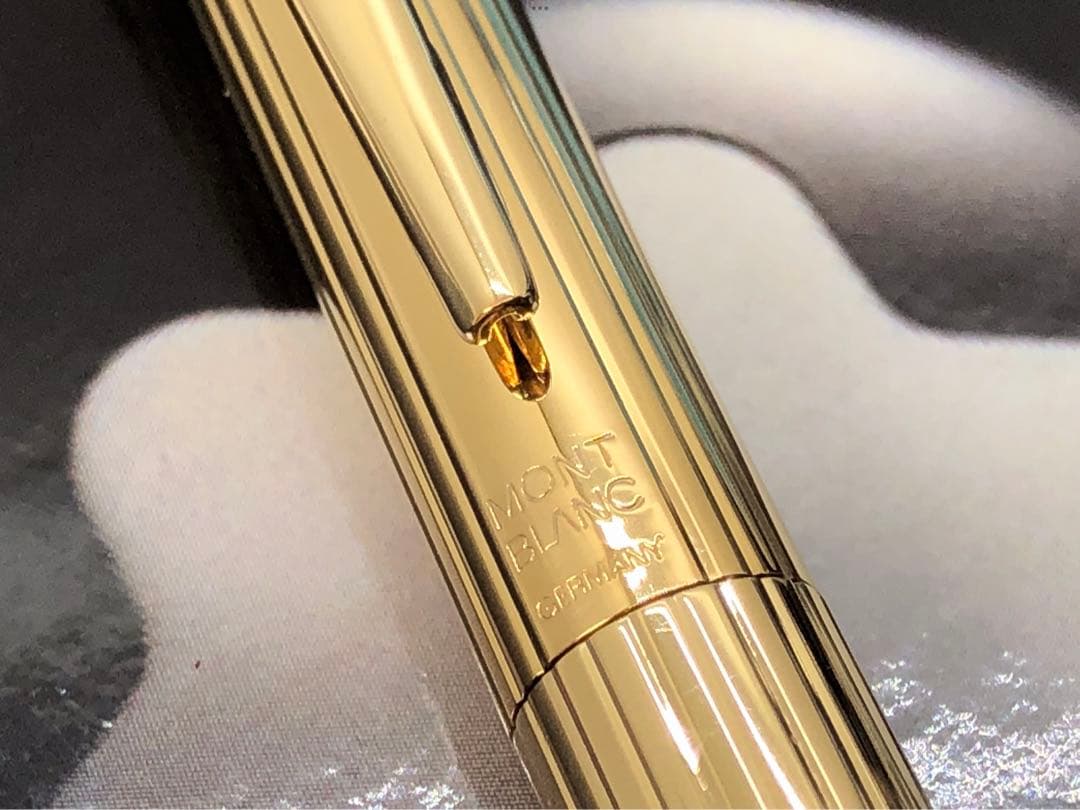 ⭐️モンブラン⭐️金運を呼ぶ黄金の世界中で支持の高いノブレス・モデルNo1147⭐️