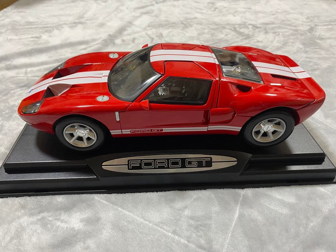 ミニカー MOTORMAX FORD GT 1/12