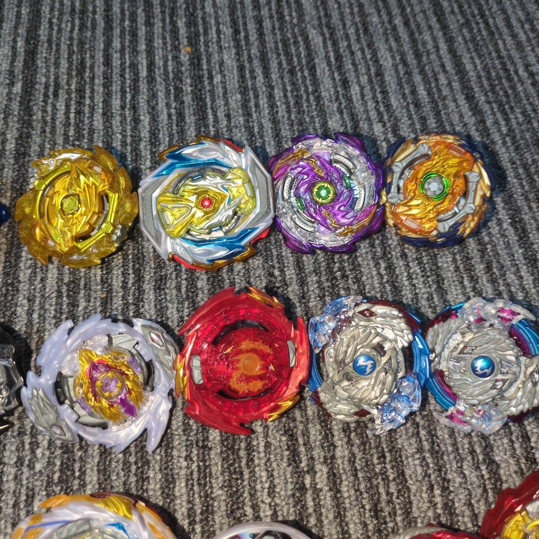 ベイブレードバースト　まとめ売り　50個