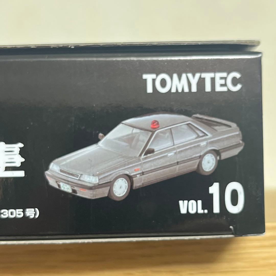 【未使用】トミカリミテッドヴィンテージNEO スカイライン 4ドアHT セット