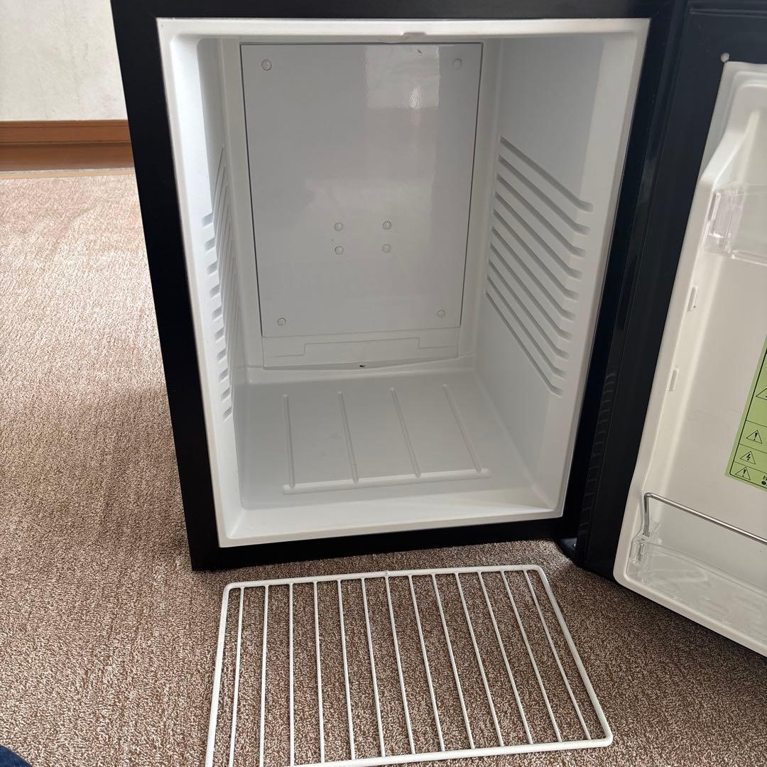 ワンドア冷蔵庫40L A stage