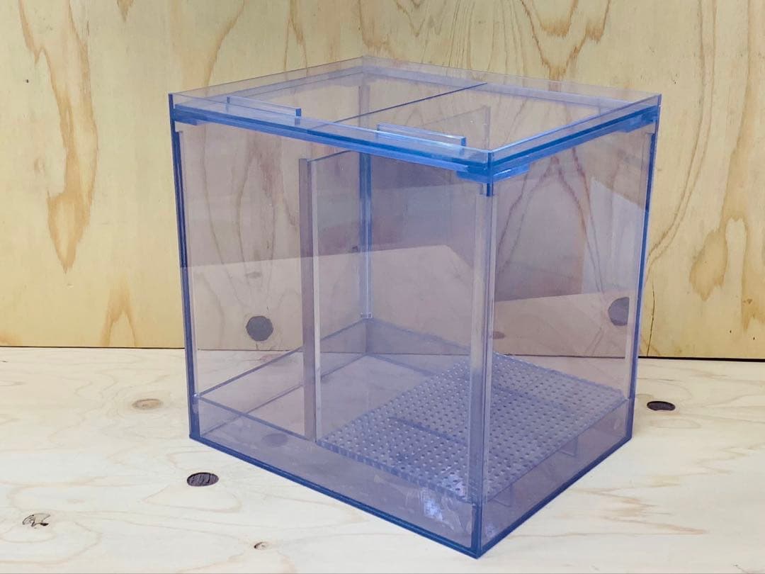 塩ビ製小型濾過槽　 サイズ　Ｗ300ｘＤ240ｘＨ300