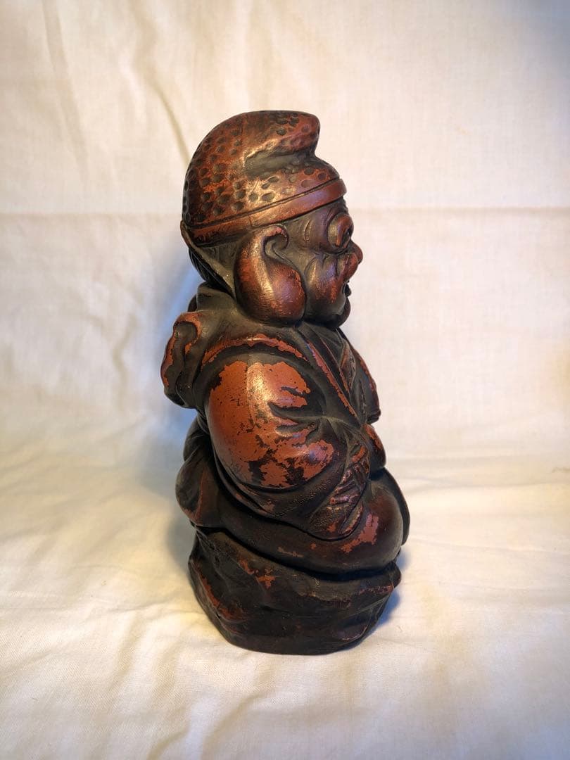 備前焼の恵比寿像　高さ18.3cm