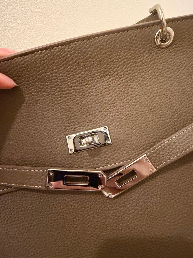 バッグ JISTORY square belt handle bag taupe L