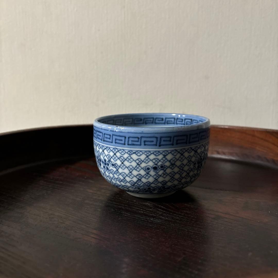 古伊万里幾何学紋染付　湯呑み1点　ころ茶碗　江戸時代　アンティーク　白磁　検李朝