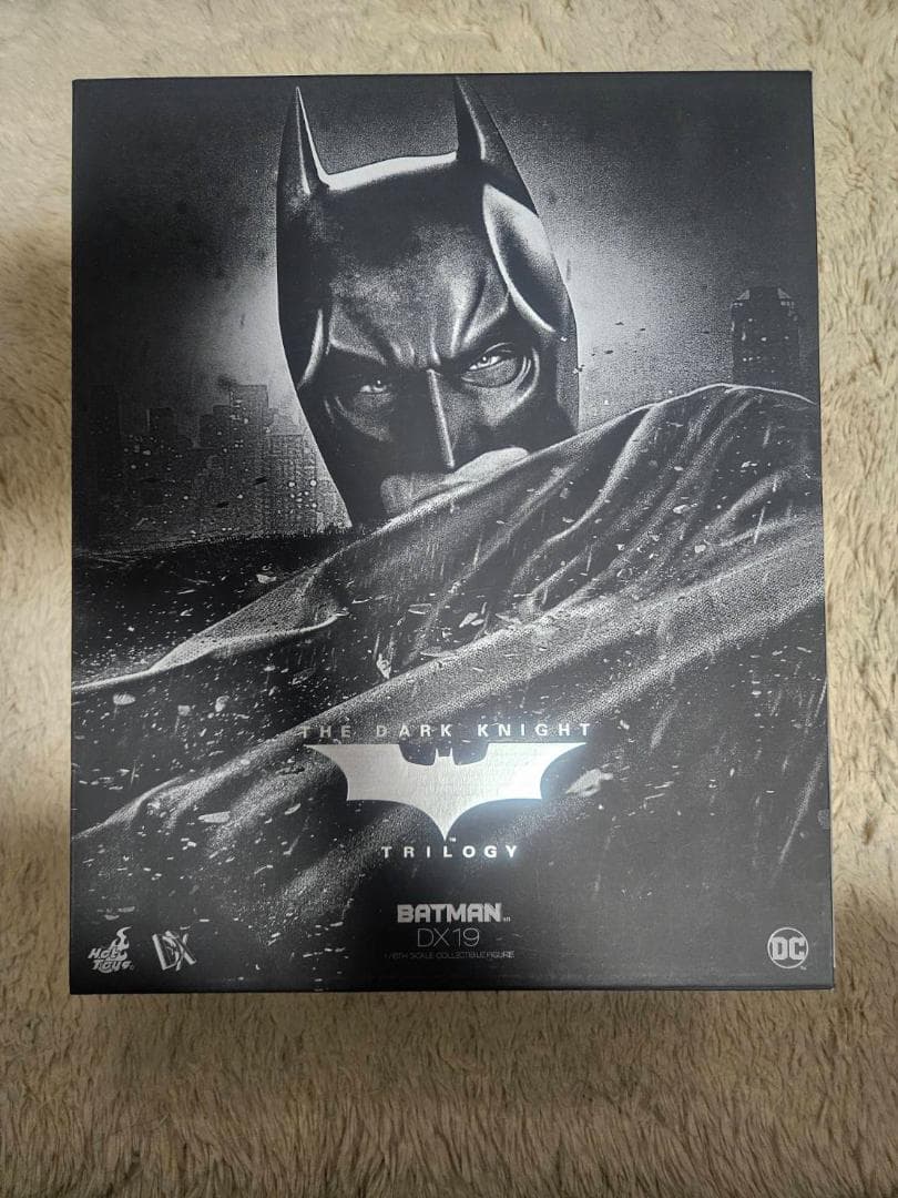 【付属品完備】 ホットトイズ DX19 ダークナイト バットマン 2.0版