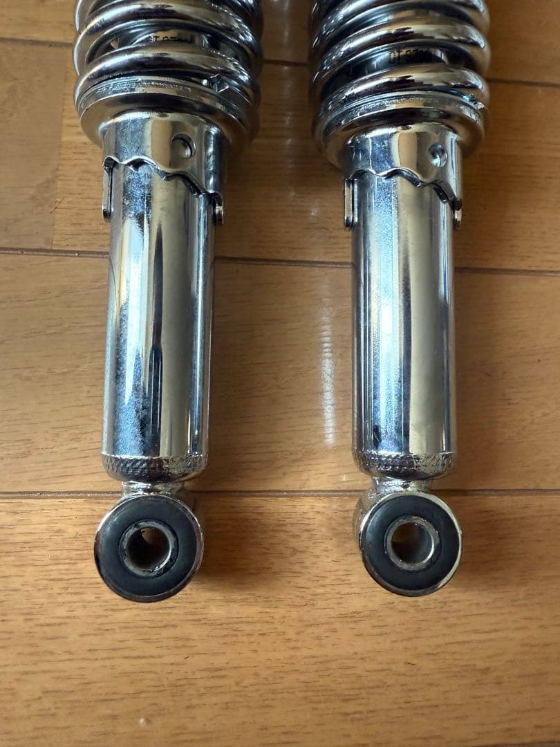 新品未使用品　カワサキz1 リヤサス　PMC製