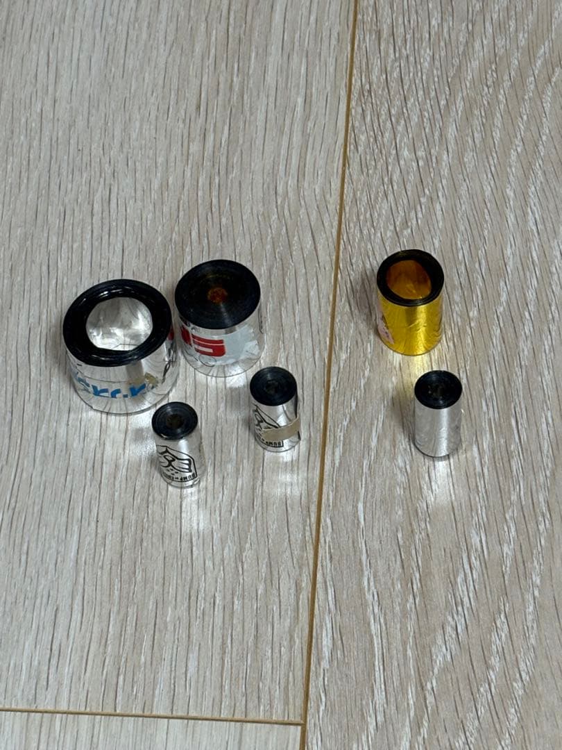 BUMPライブグッズまとめ　Tシャツアクスタキーチェーン他　おまけ銀テ缶バッジ