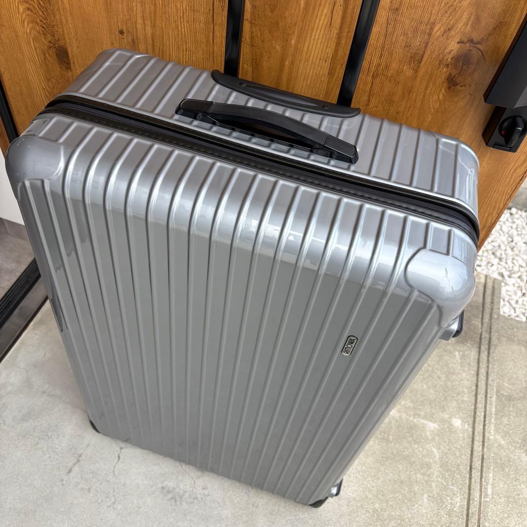 リモワ　サルサ　104L 2輪　シルバー　グレー　最大容量　キャリーケース