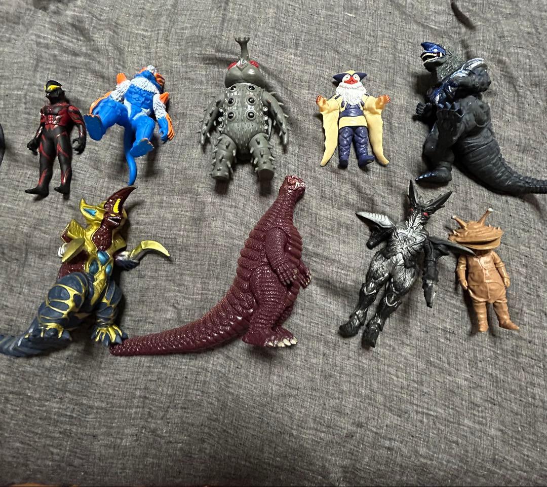 ウルトラマン 怪獣　ソフビ　ミニソフビ　まとめ売り　51体 バラ売り不可