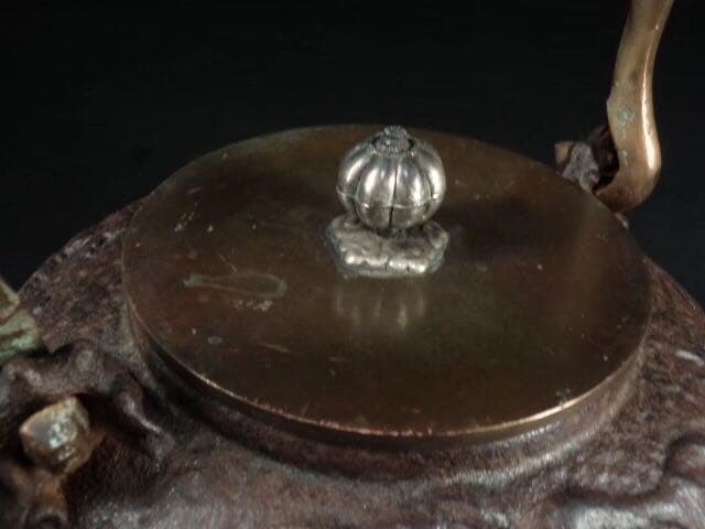 鉄瓶 亀文堂造 銀摘 銀象嵌 明治期