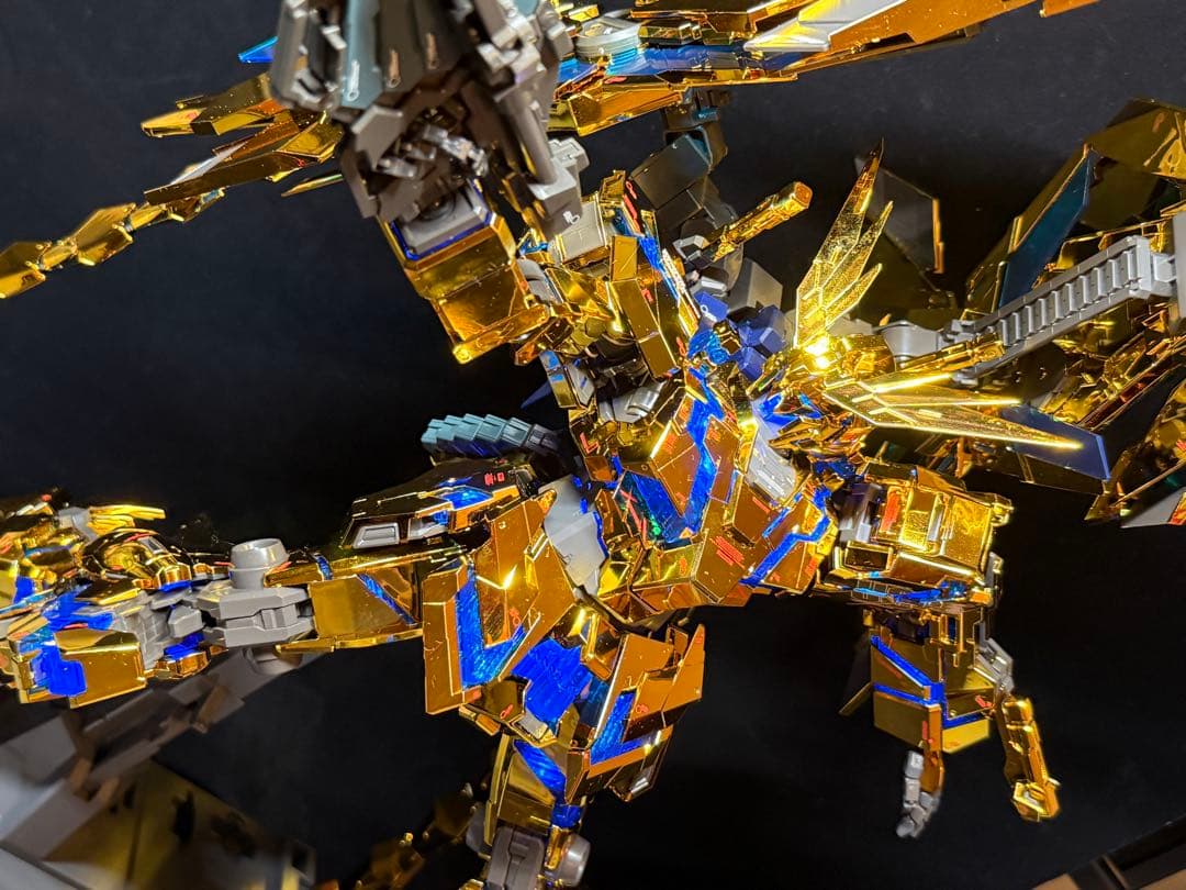 PG ユニコーン ガンダム03フェネクス ナラティブver 完成品　LED搭載