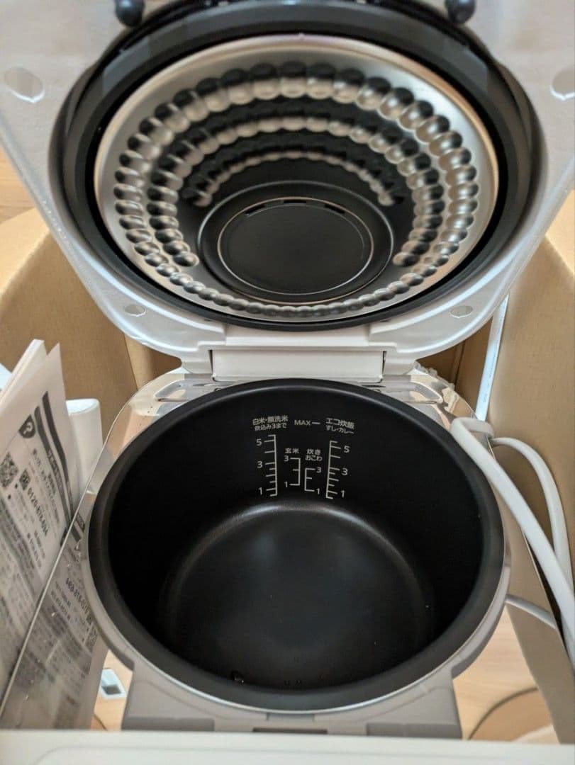 Panasonic IHジャー炊飯器 SR-N210D-W ホワイト 説明欄必読