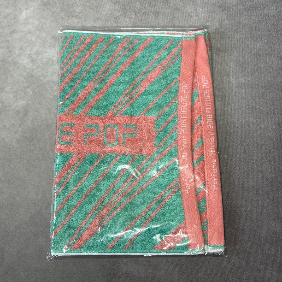 Perfume 7th Tour 2018 & WT 4th グッズ　　P28