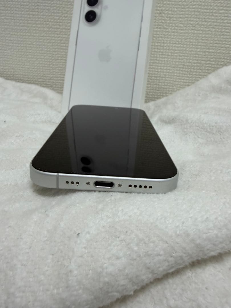 S*︎様 【美品】値下げ中！iPhone16 128GB ホワイト