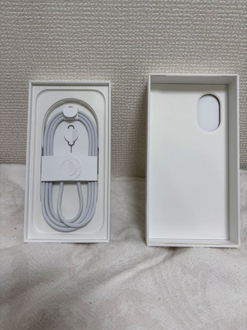 S*︎様 【美品】値下げ中！iPhone16 128GB ホワイト