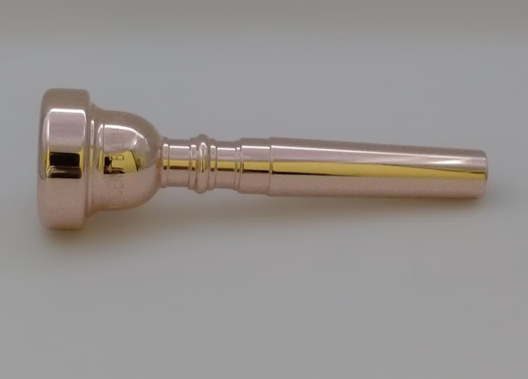Bach　トランペットマウスピース　1-1/2C　ピンクゴールド