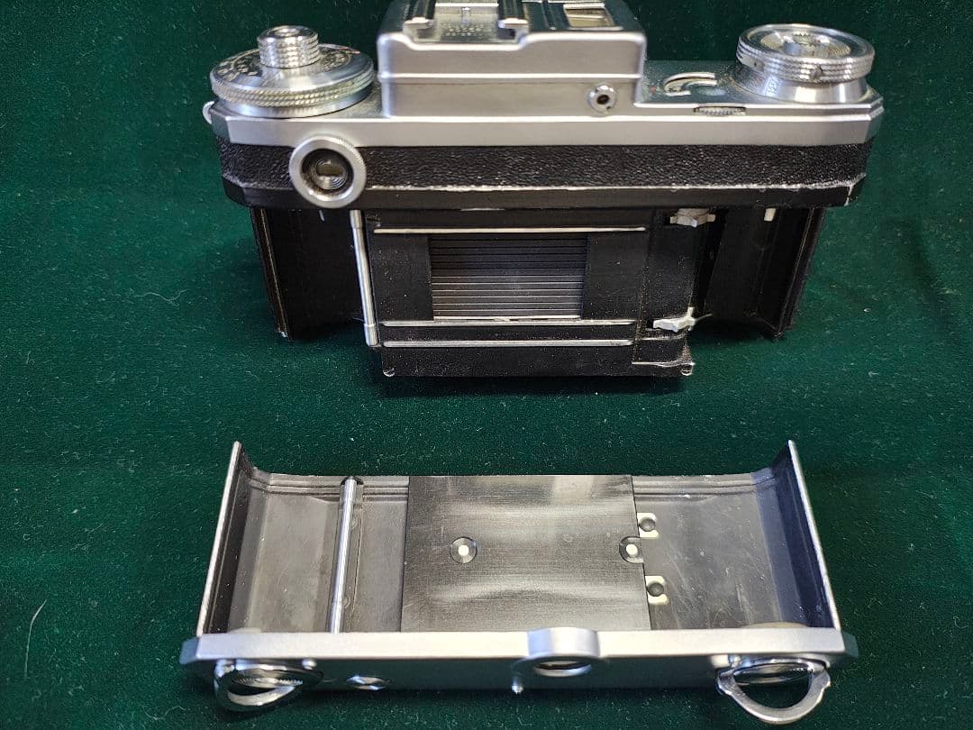 キエフ ロシア製レンジファインダー フィルムカメラ レンズ、ケース付き３台