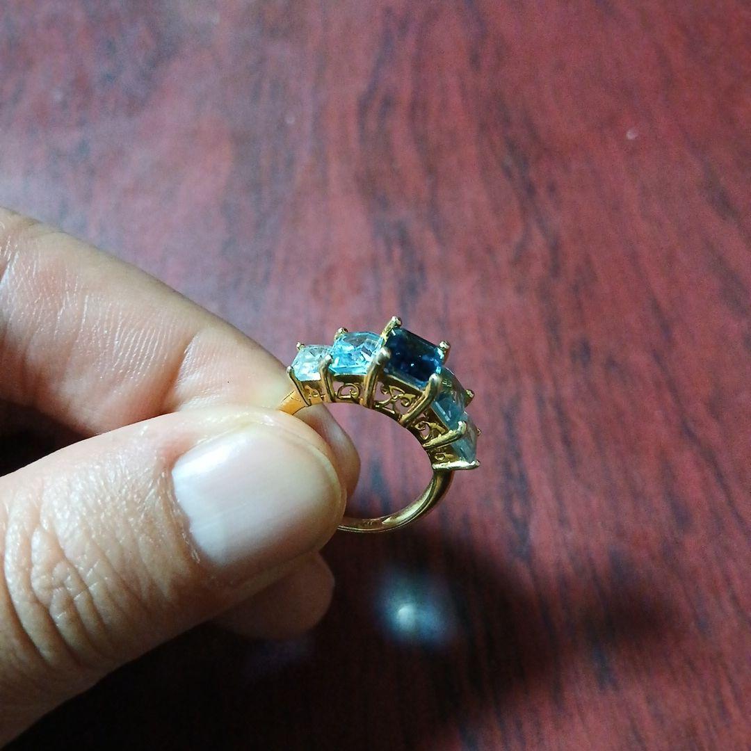 ブルートパーズ18金