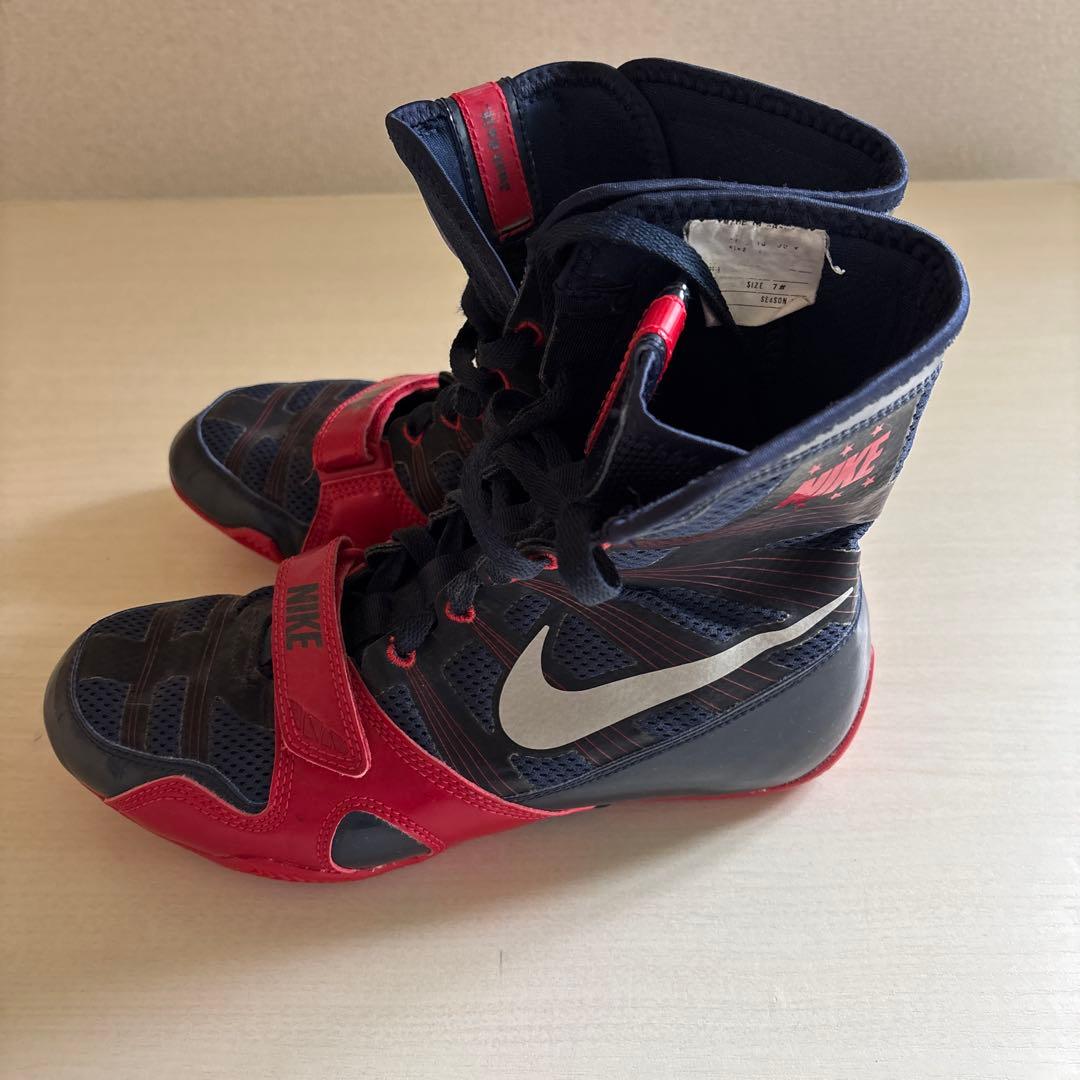 NIKEボクシングシューズ　ハイパーKO