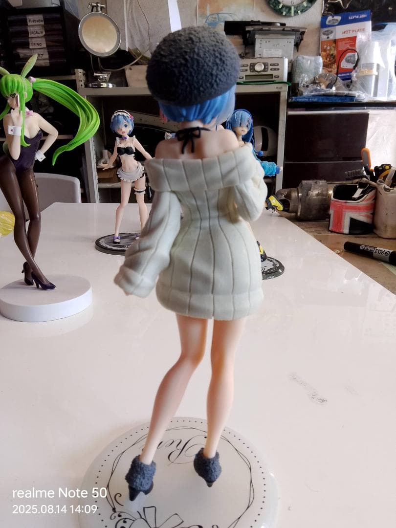 アニメキャラクター フィギュアセット。6体