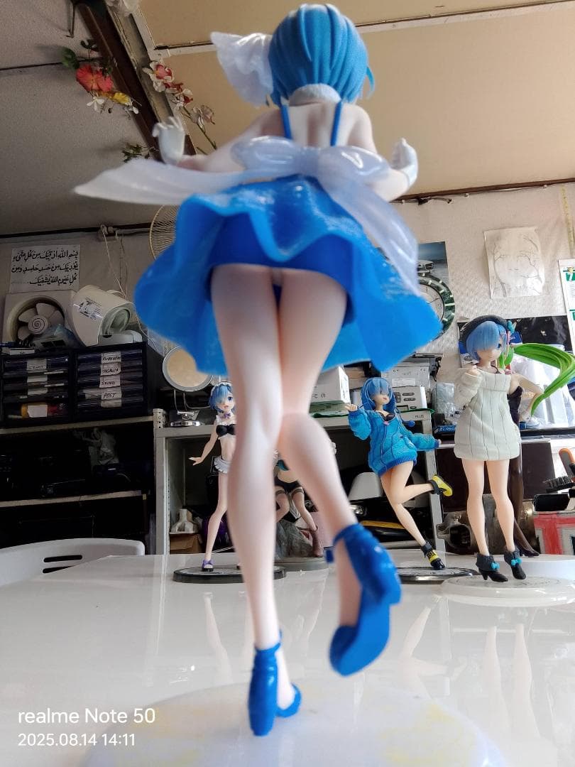 アニメキャラクター フィギュアセット。6体