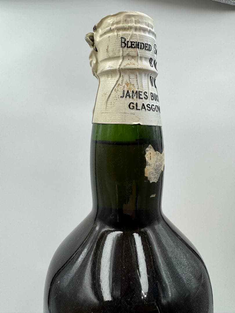 ブラック&ホワイト スコッチウイスキー ティンキャップ 760ml 43%