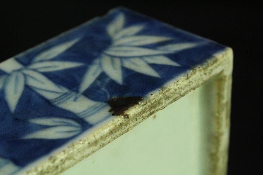 中国美術 青花 白抜 笹紋 段重 高18.5cm 清(K-LC670)