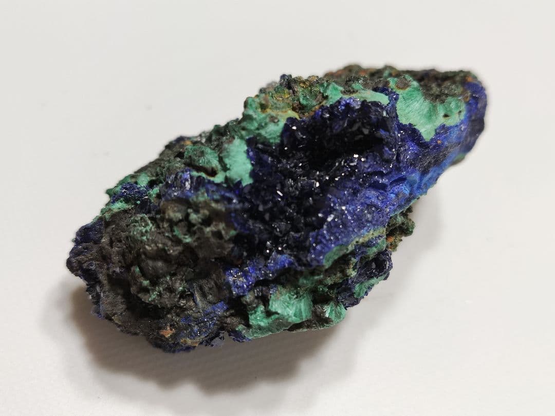 パワーストーン　天然石　マラカイトを伴うアズライト　原石　101g　No.983