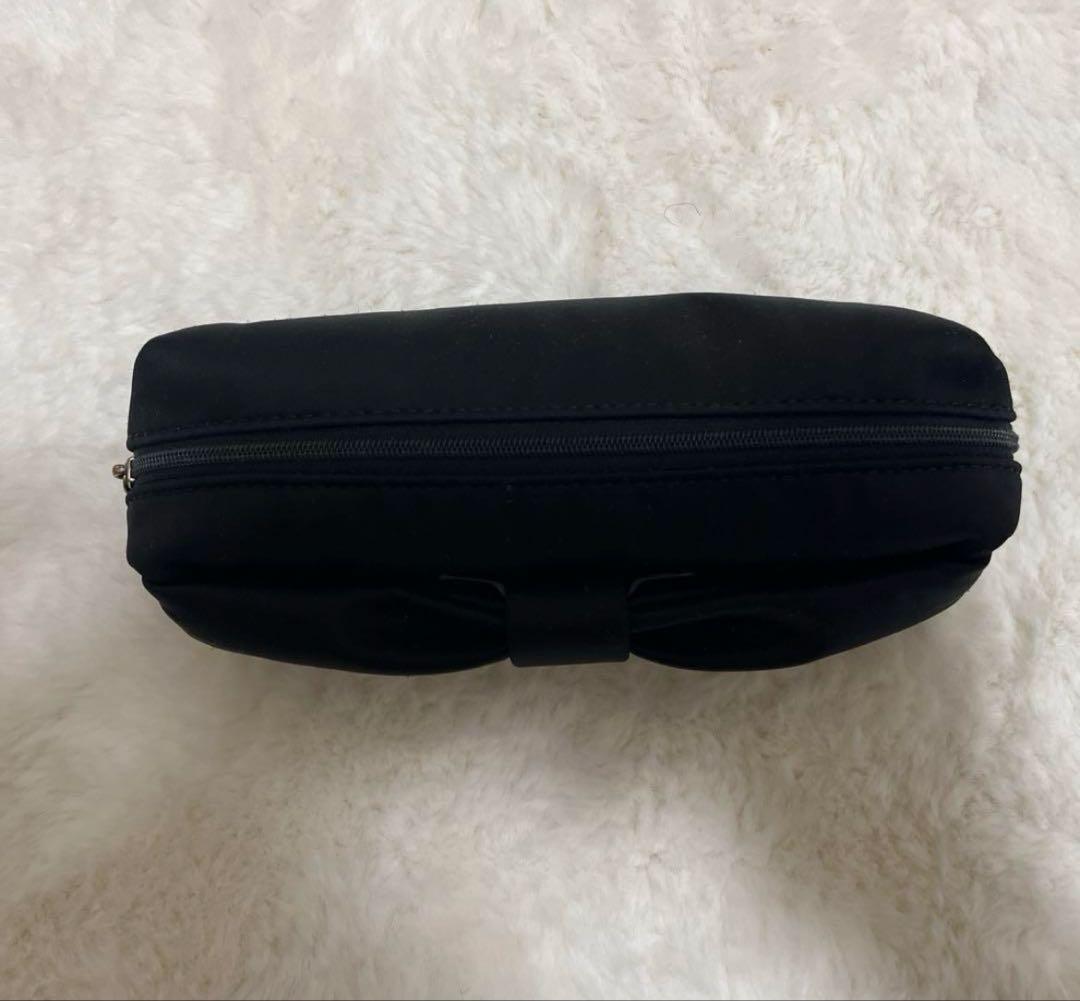 MARY QUANTペンポーチ