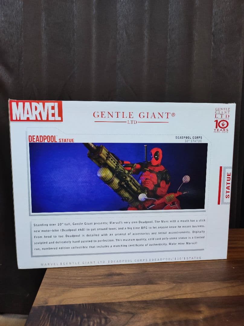 ジェントルジャイアント マーベル デッドプール オン ベスパ 1/6 スタチュー