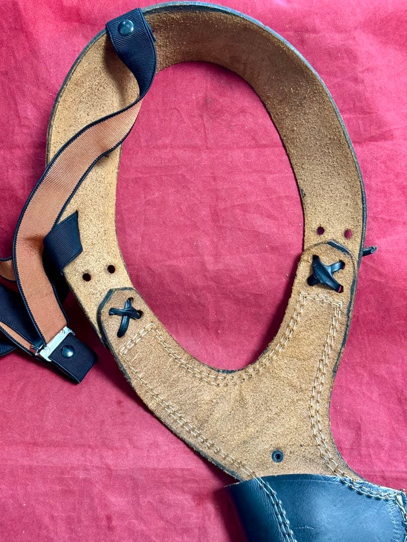 整備済 革製ショルダーホルスター リボルバー用