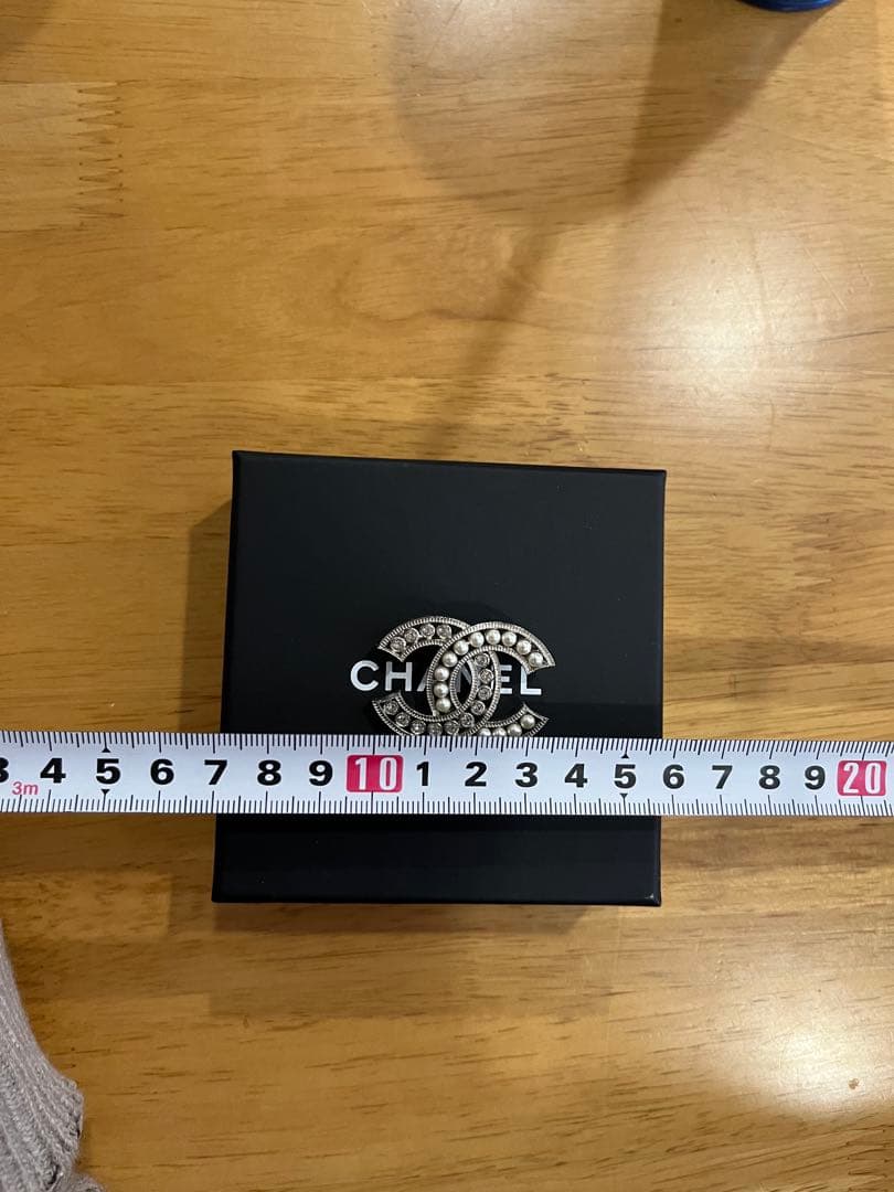 シャネル　ココマーク　ブローチ　ストラス　パール