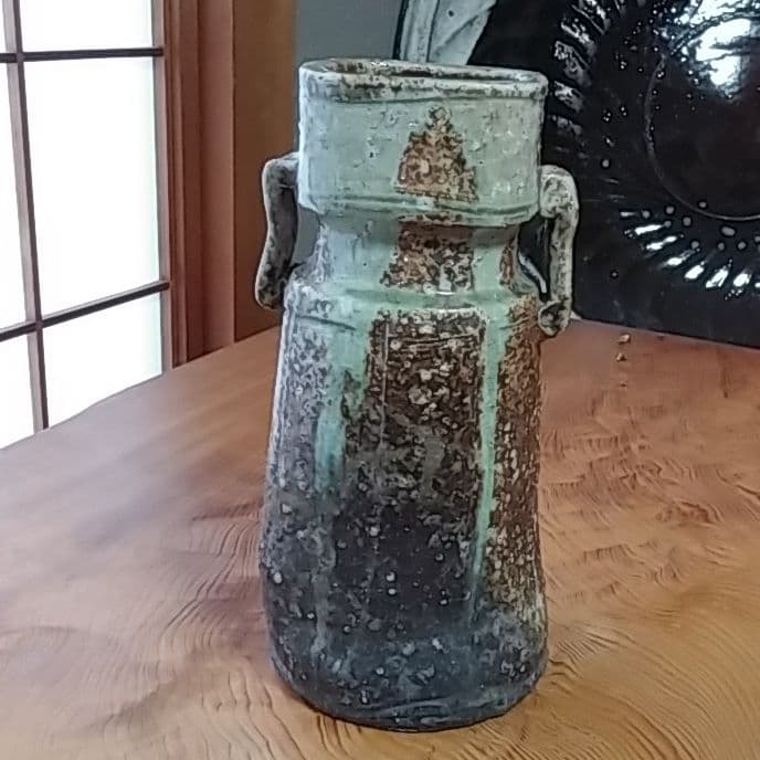 三代目　高橋楽斎　信楽焼　　　古伊賀写し花瓶