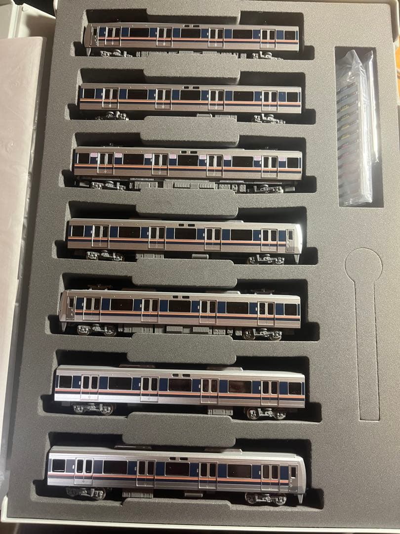 TOMIX207系1000番台転落防止幌あり