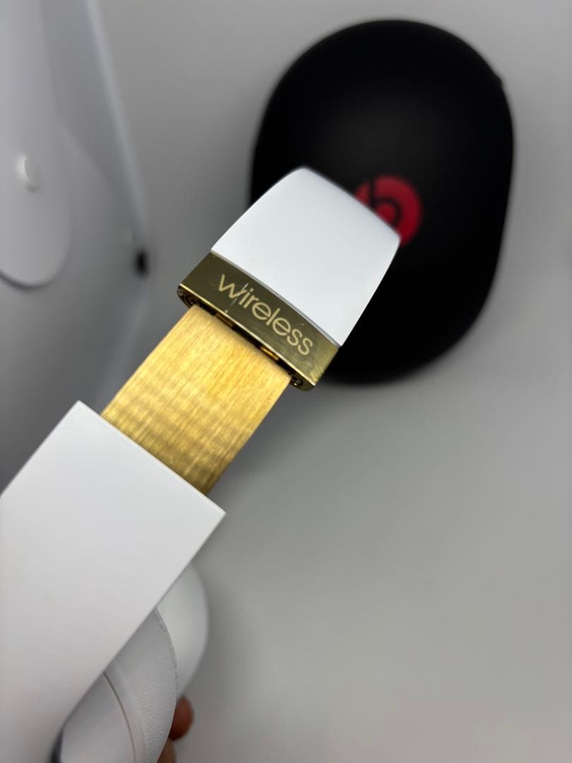 【超美品】 Beats Studio3 Wireless ホワイト　ケース付き