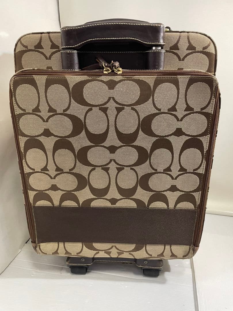 COACH ロゴパターン キャリーケース