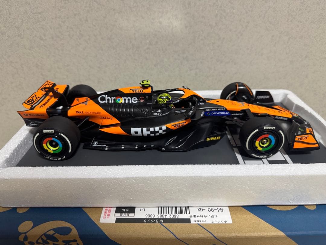 ミニチャンプス　1/18 マクラーレン　ランド・ノリス　マイアミGP 初優勝