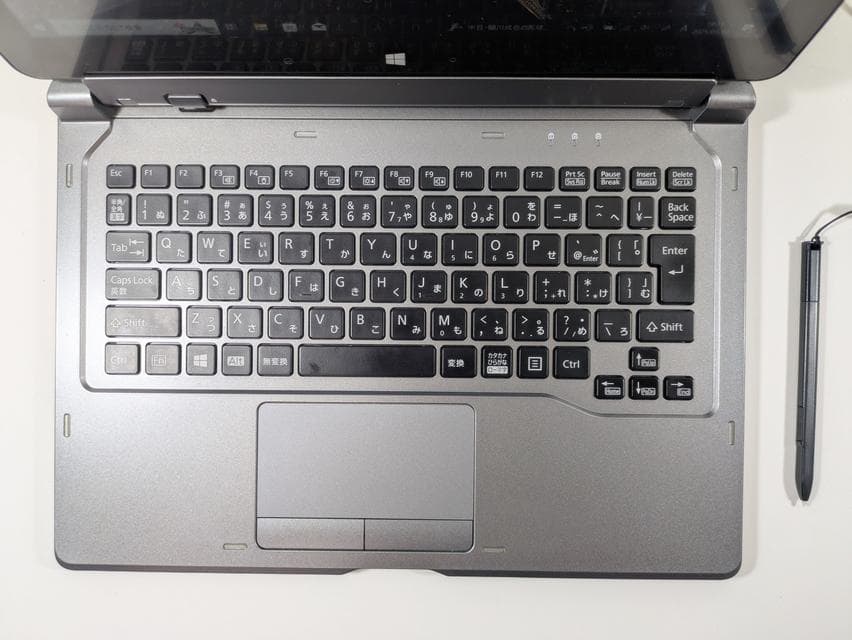 【持ち運びに♪】タッチパネル✨コンパクトノートパソコン✨カメラ・オフィス✨無線