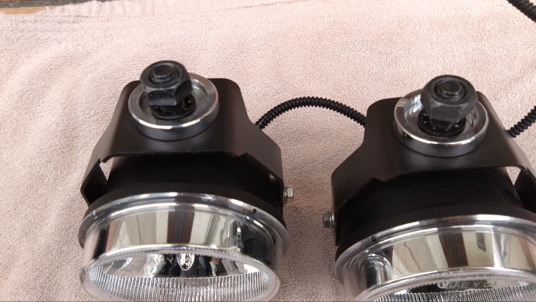 PIAA LP530　フォグランプ 2個セット　スポット配光　ピア　LED