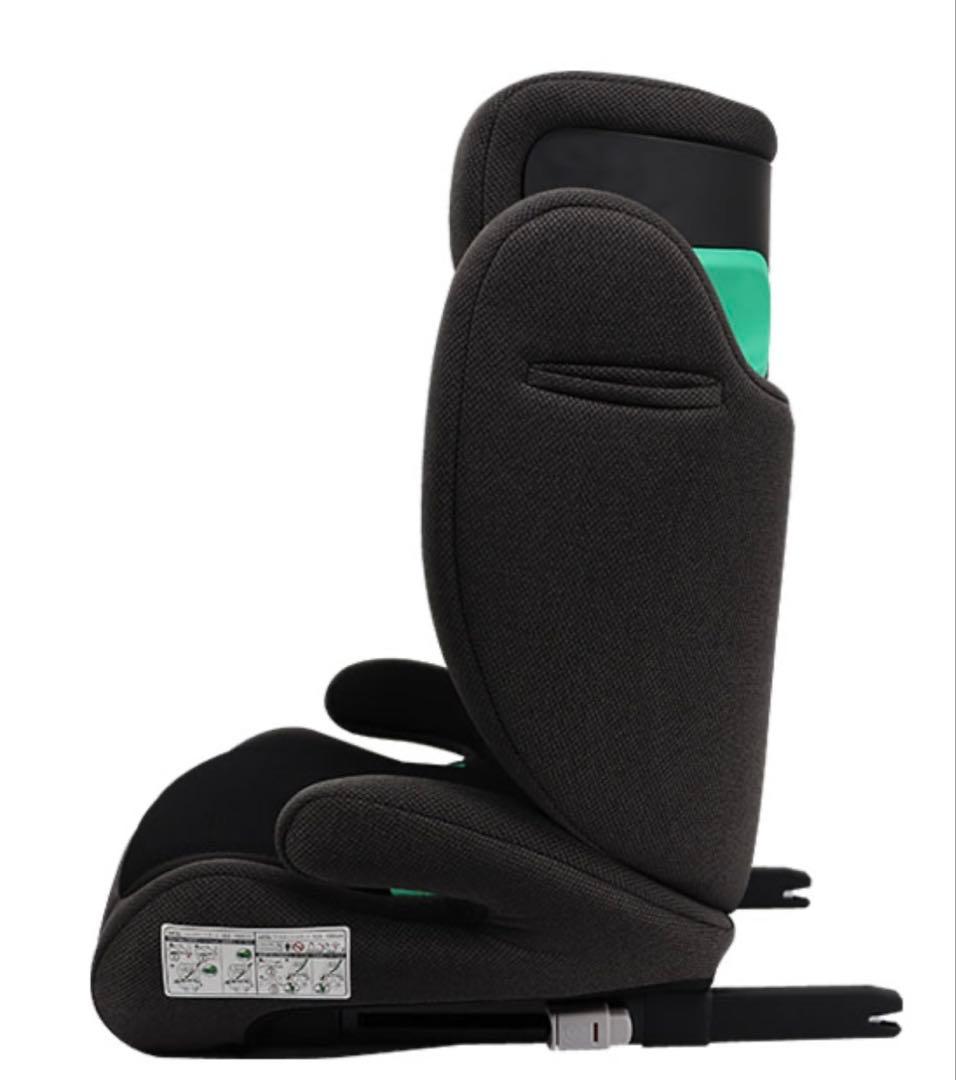 ハイバックジュニアi-Size 3歳〜12歳　　未使用