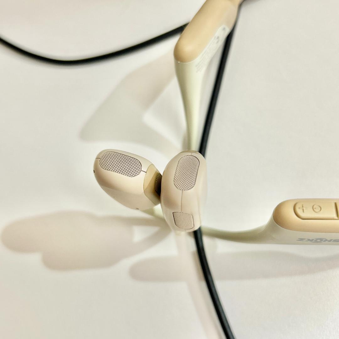使用頻度少★ Shokz OpenRun Pro 骨伝導イヤホン ベージュ