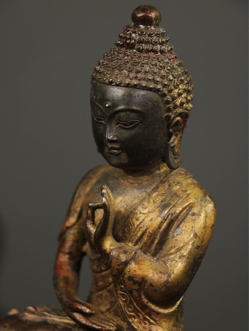 珍蔵　純銅泥金朱砂　仏像【釈迦牟尼仏】　インテリア　骨董品　アンティーク　置物